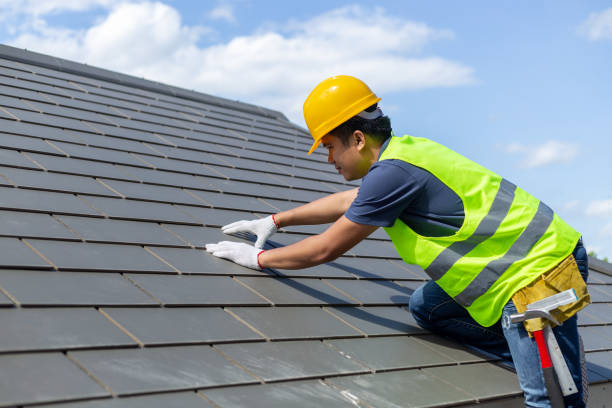 Best Emergency Roof Repair  in Elmwood, IL